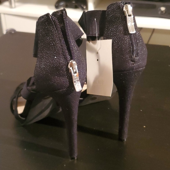 BCBGeneration high heels - Picture 2 of 4